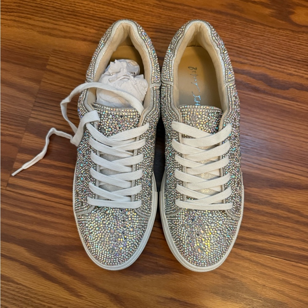 Betsey Johnson Silver Glitter Women's Sneakers - Picture 2 of 4